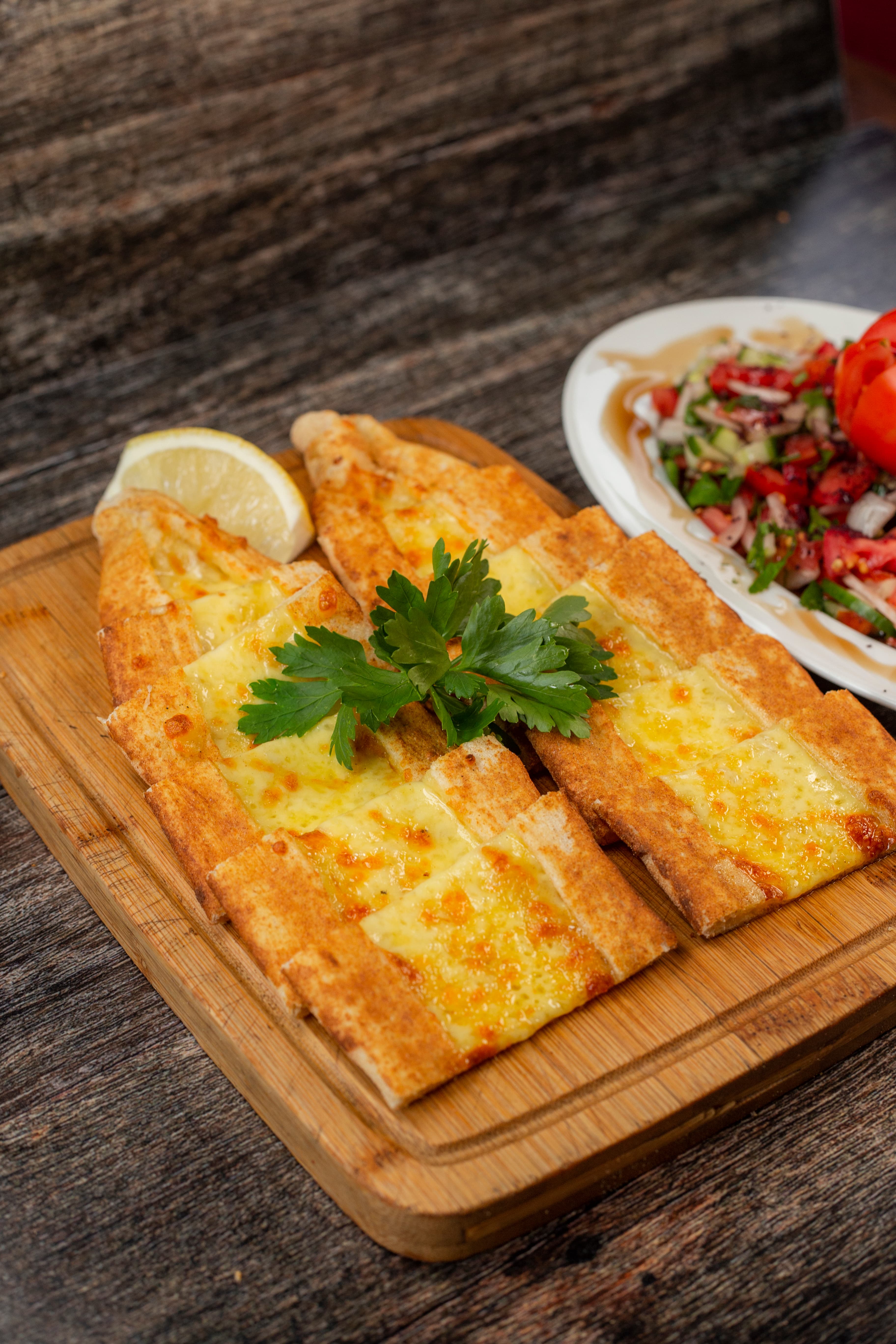 Kaşarlı Pide