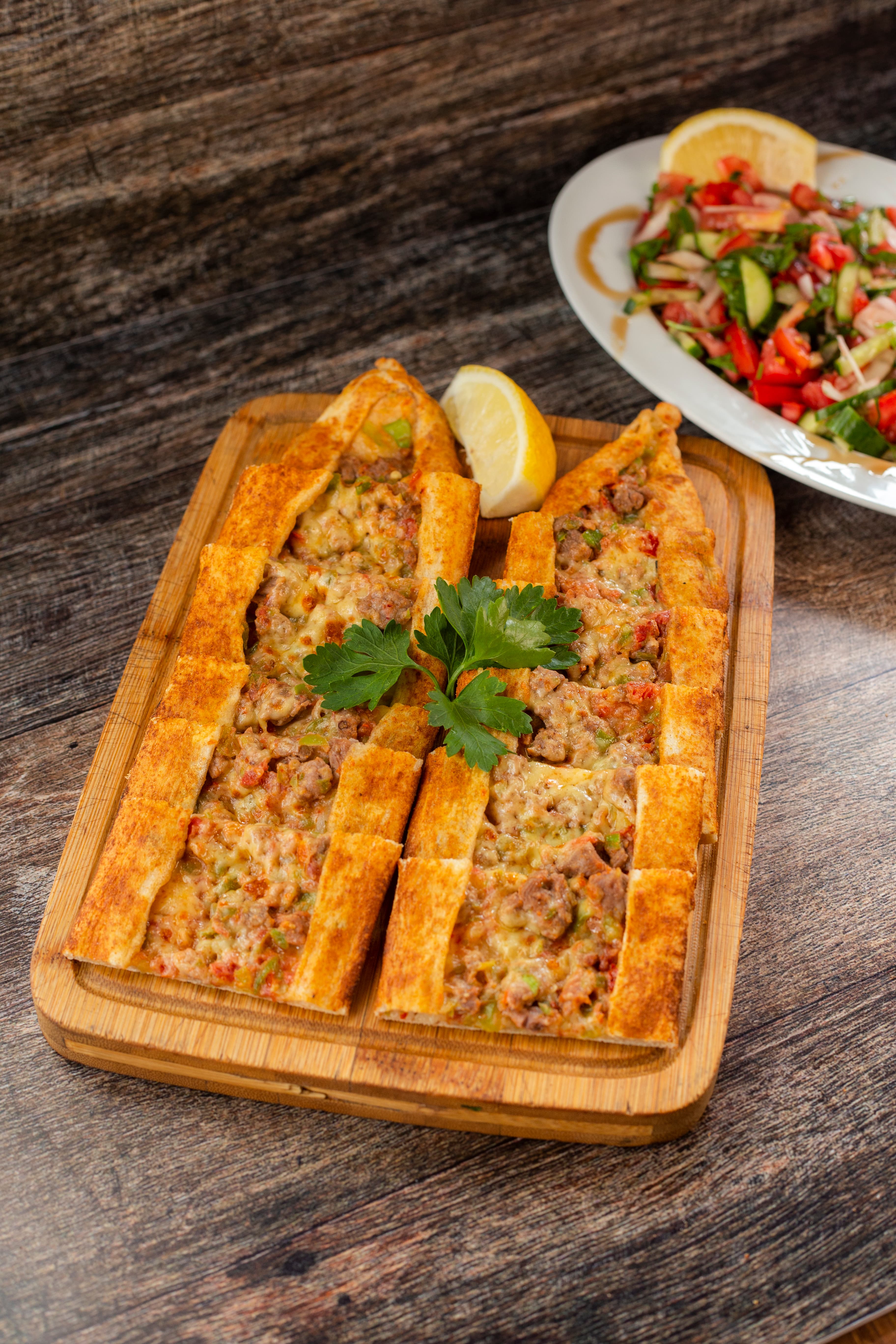 Kuşbaşı Kaşarlı pide